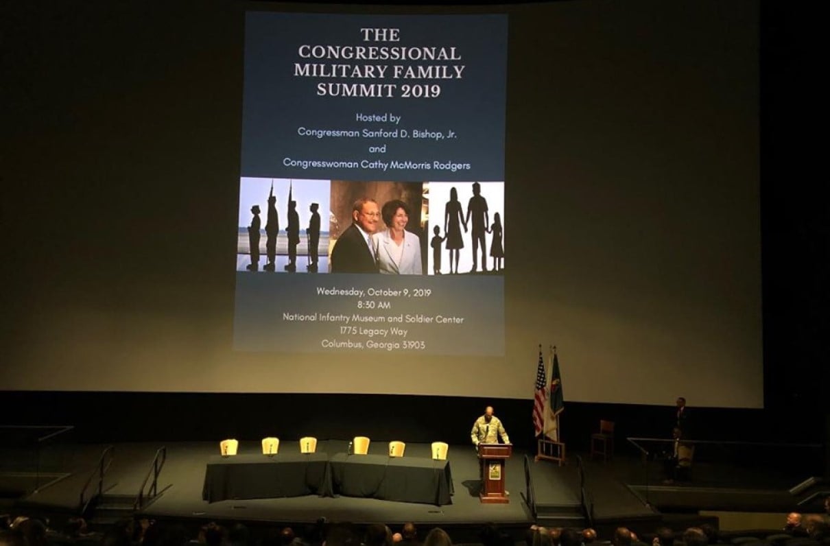 Annual Summit Connects Military Families With Lawmakers, DoD Leaders