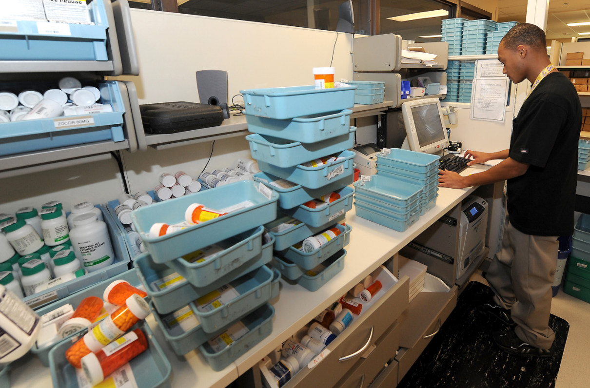 CHAMPVA Recipients Can Now Get Prescriptions Online From the VA